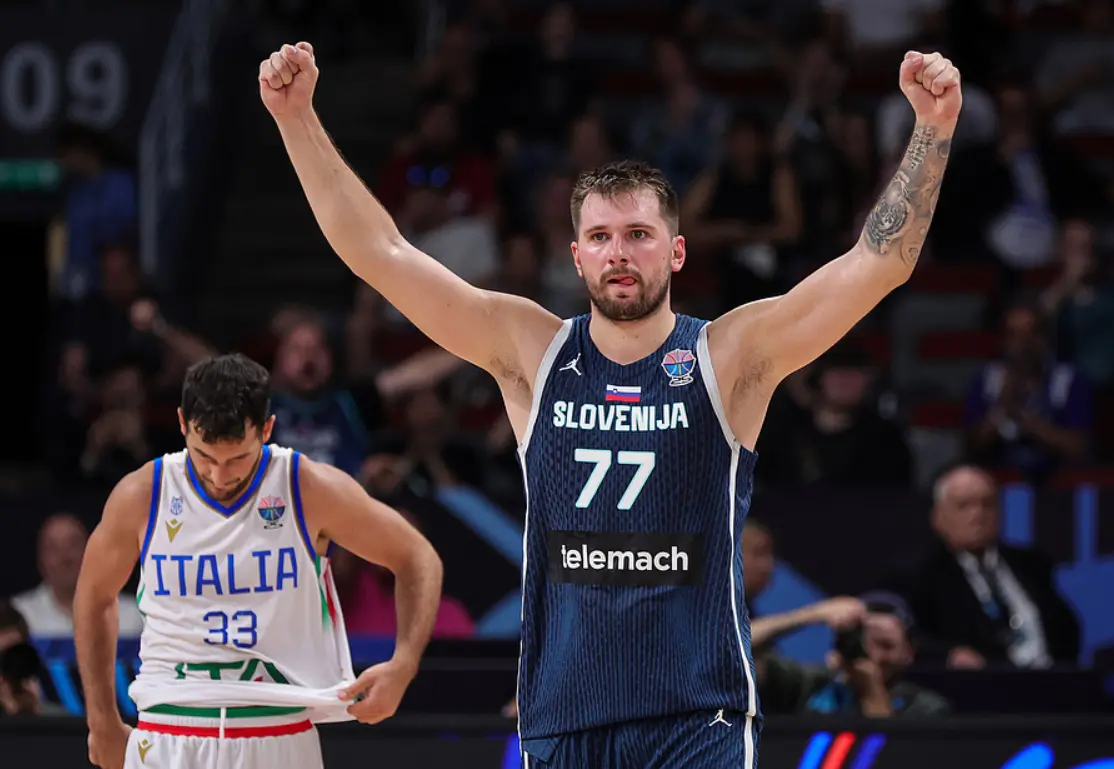 东契奇更低, 夺冠大热门, 赛季开打初